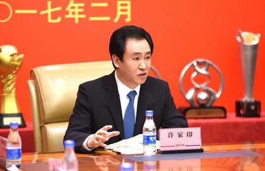 卫生间的呻吟声